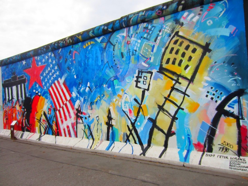 East Side Gallery- sistersm (8)