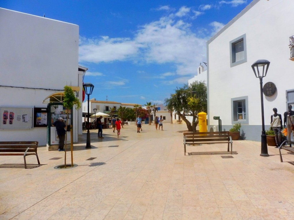 Formentera Ibiza Sistersm (14)