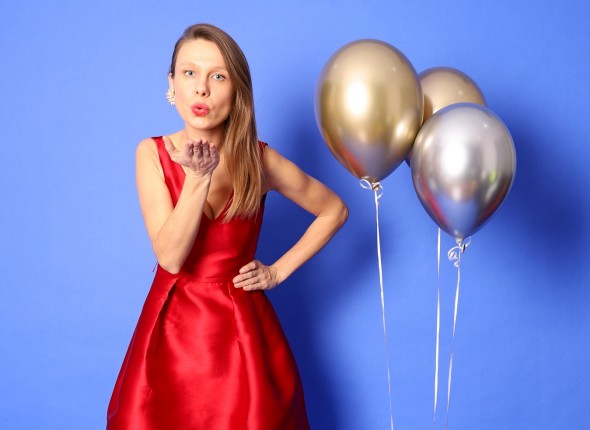 LADY IN RED