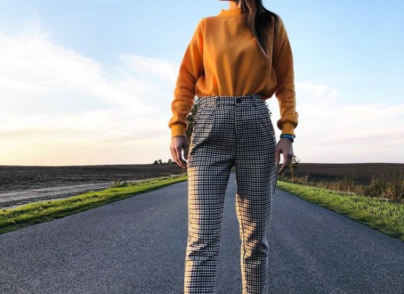 CHECKER TROUSERS – THE AUTUMN CLASSIC